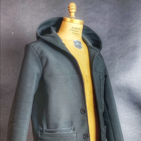 OUTERIX by ARMIS Modern hooded sport coat. - Picture 2 of 6